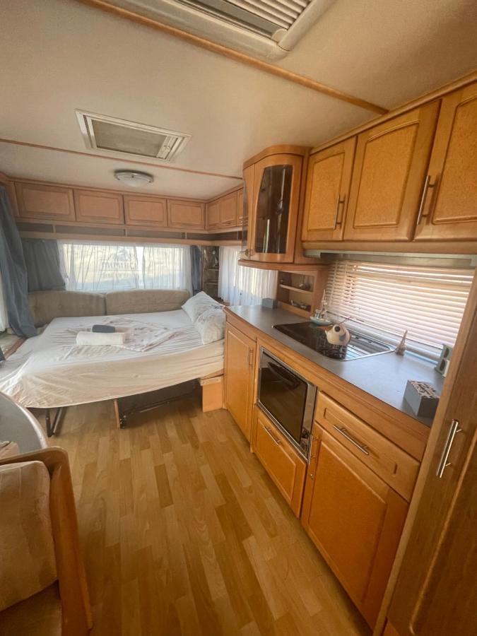Sea Caravan/Camper On The Beach Kiten  Extérieur photo